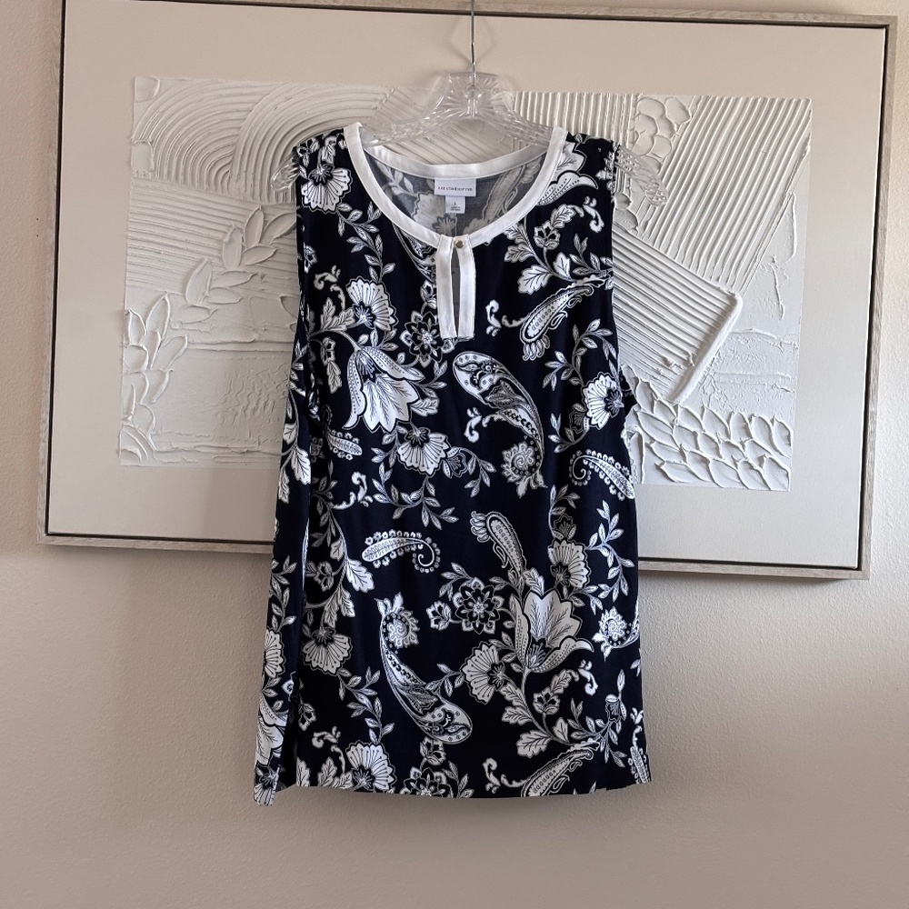 Liz Claiborne NWT Women's SZ L Navy Blue w/ White Floral Paisley Tank Top